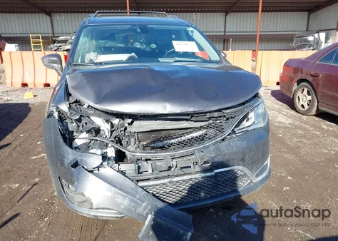2017 Chrysler Pacifica Touring-L from USA, damaged, VIN 2C4RC1BG7HR820804